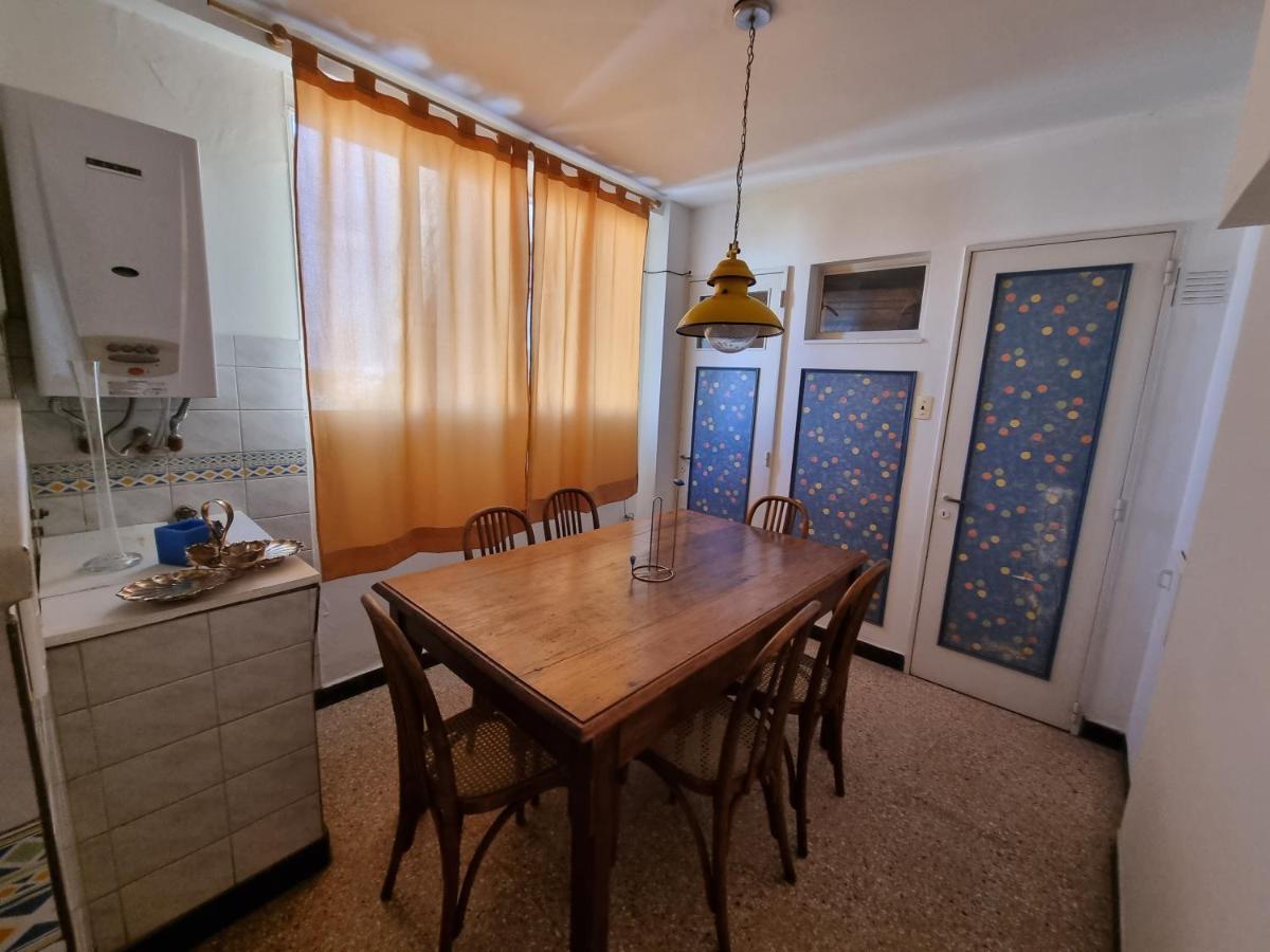 Garibaldi Apartment เมนโดซา ภายนอก รูปภาพ
